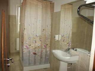 Отель Hotel Astra Брашов Трехместный номер-4