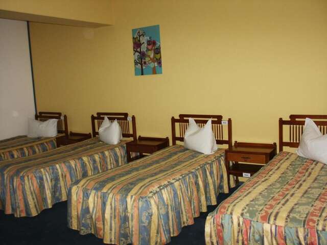 Отель Hotel Astra Брашов-38