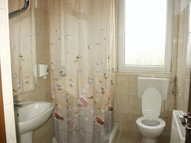 Отель Hotel Astra Брашов-43