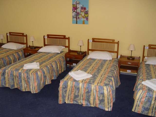 Отель Hotel Astra Брашов-8